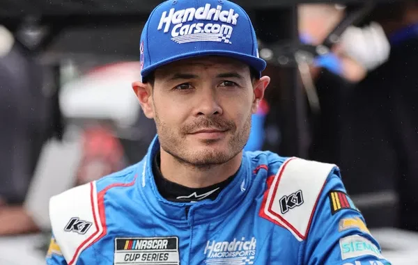 nascar-kyle-larson-bubba-wallace-beef2